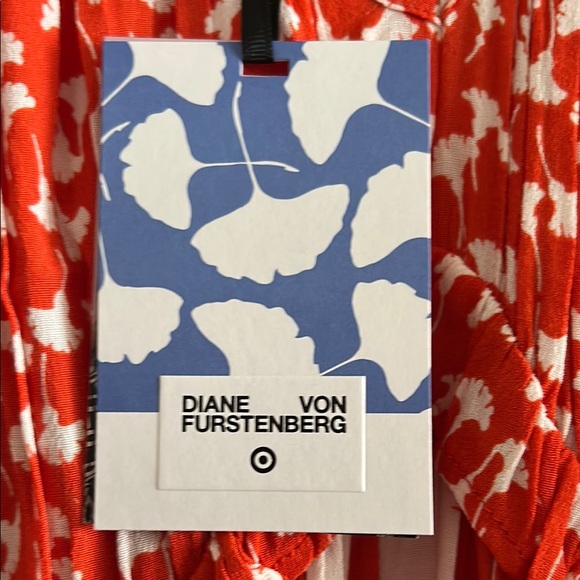 Women's Orange Patterned Dress - Picture 3 of 5